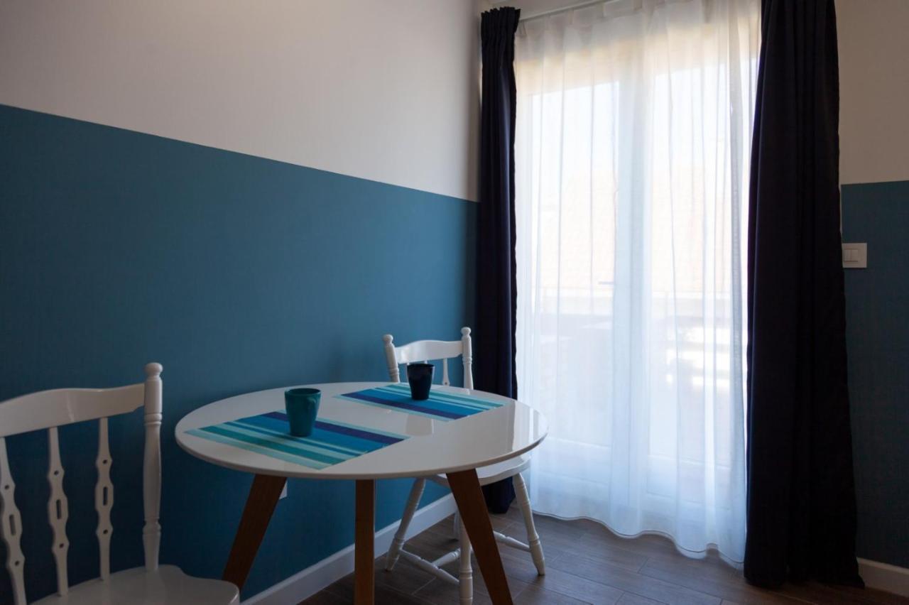 Moms House Hotel Golubac Exterior foto