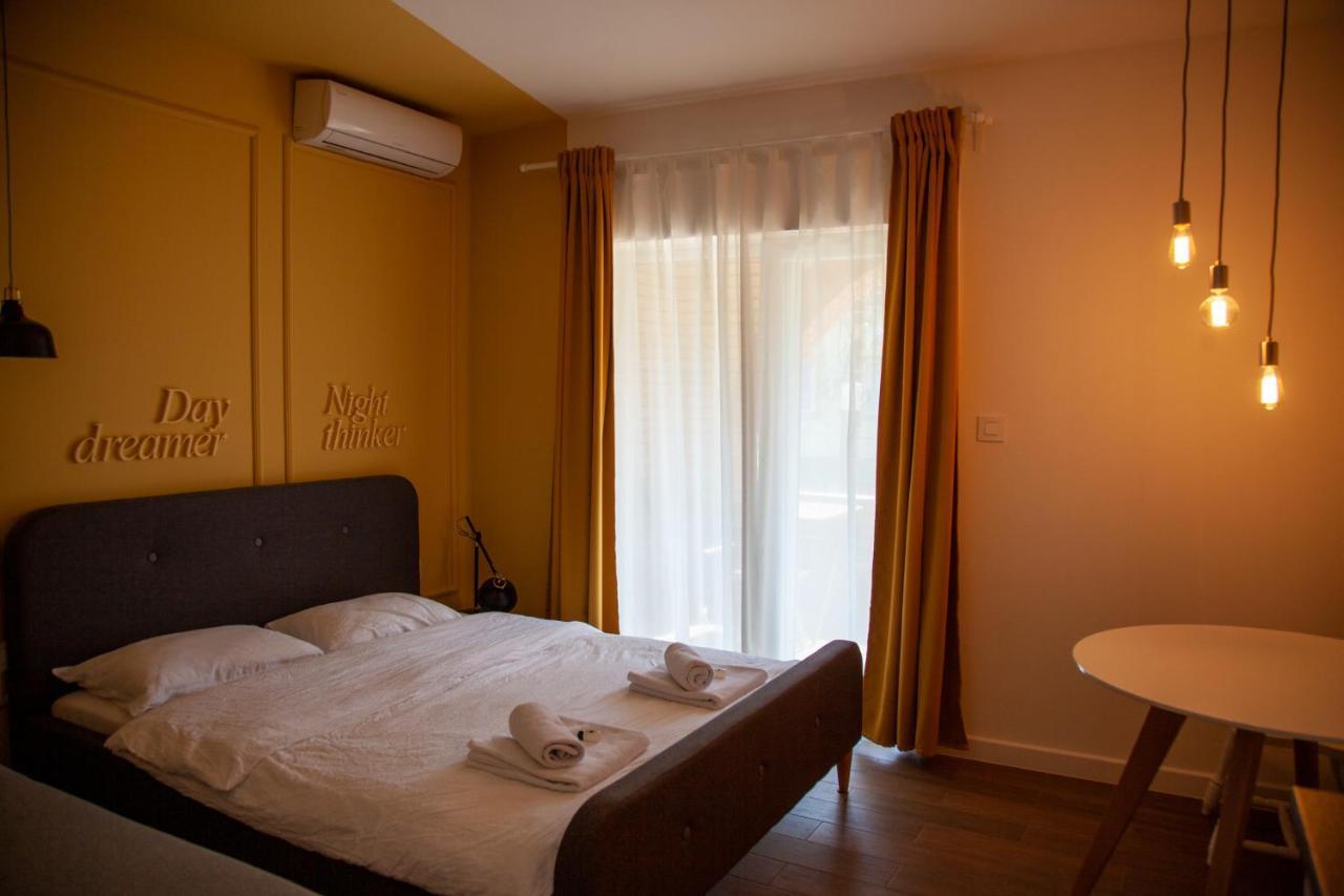 Moms House Hotel Golubac Exterior foto