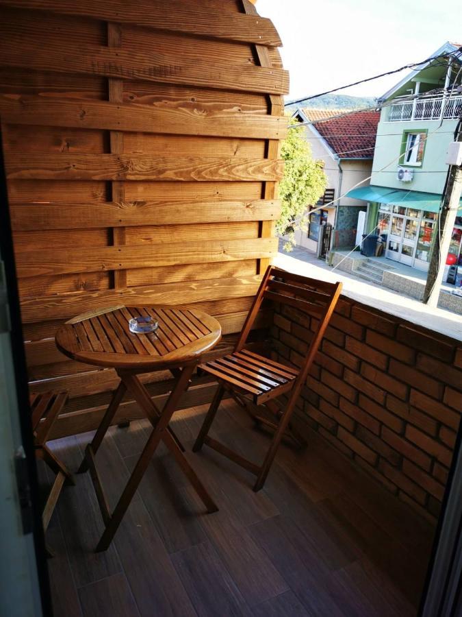 Moms House Hotel Golubac Exterior foto