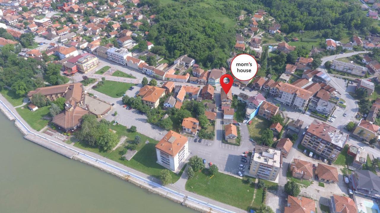 Moms House Hotel Golubac Exterior foto